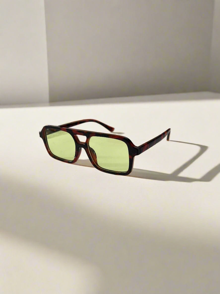 Cisco sunglasses - Tortoise/green lens